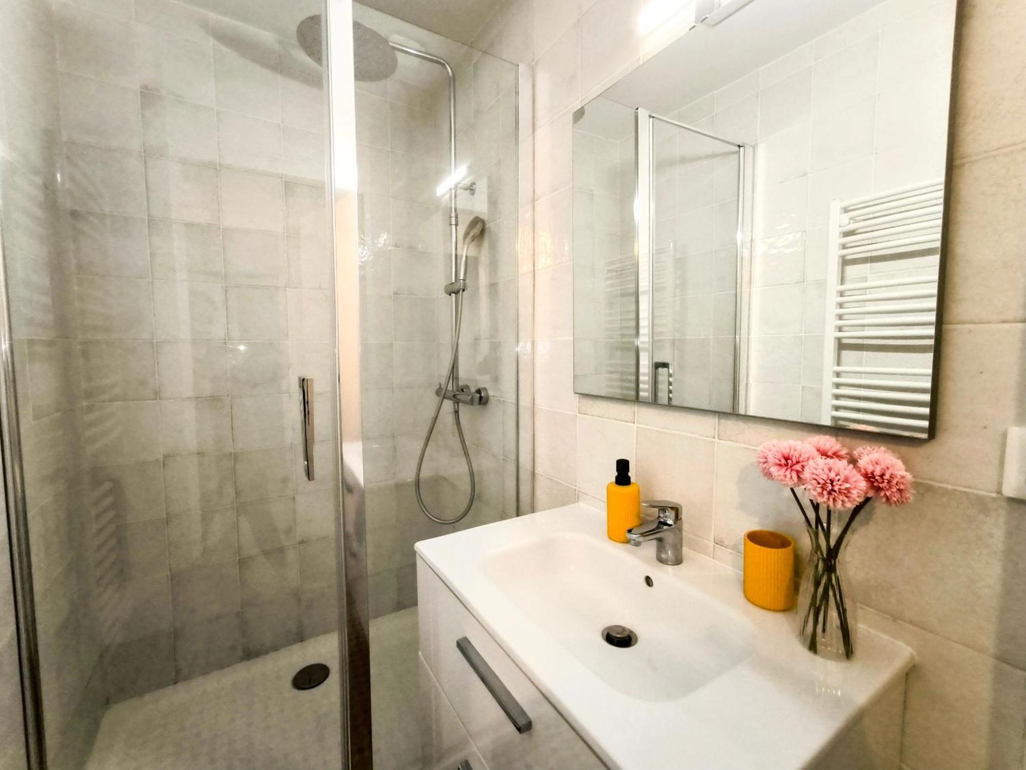 Apartamento Chez Lulu - 5 Lits- Proche Cnpe - Gare Ambérieu-en-Bugey Exterior foto